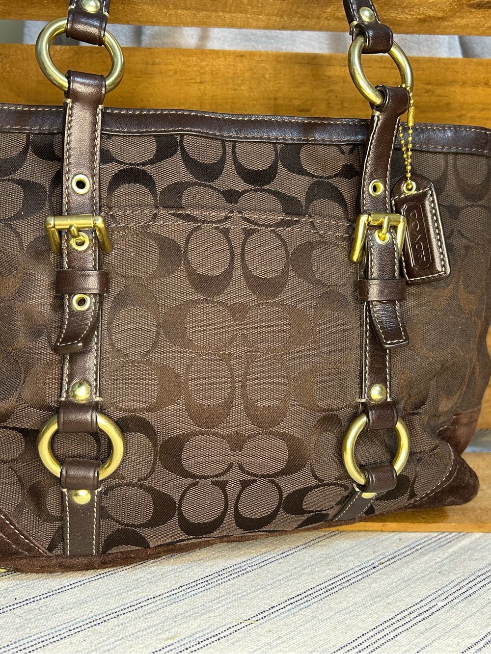 COACH 10384 WITH DUST BAG